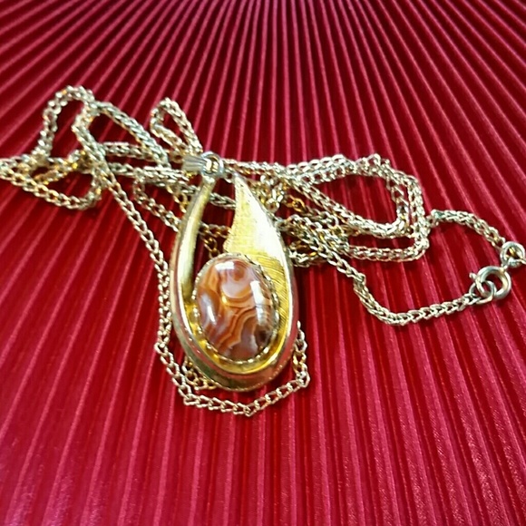 VINTAGE AGATE PENDANT & CHAIN - Picture 2 of 4